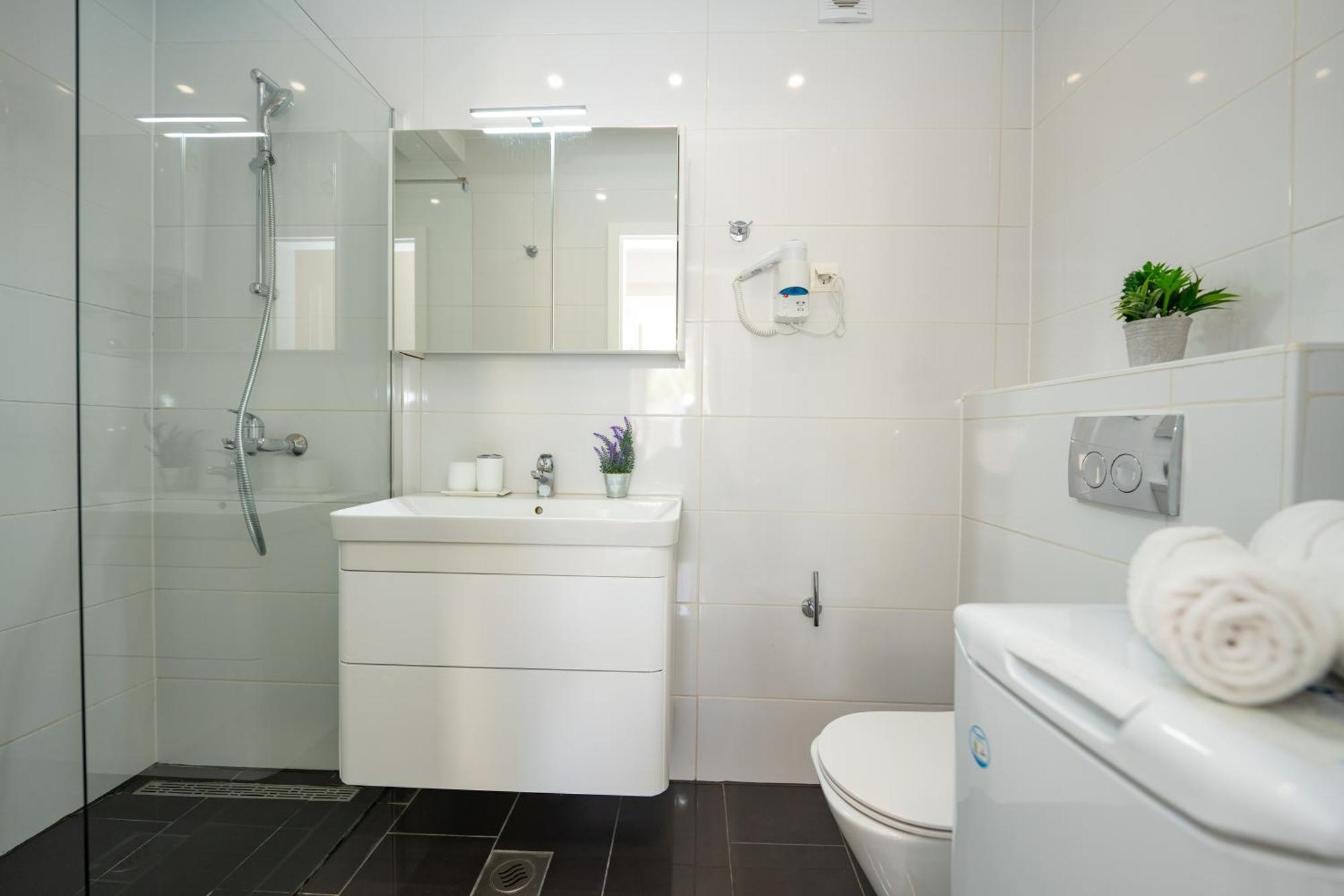 נובליה Apartment Funtastic With Private Pool מראה חיצוני תמונה